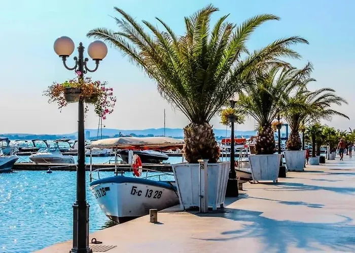 For Guests In Complex Siana